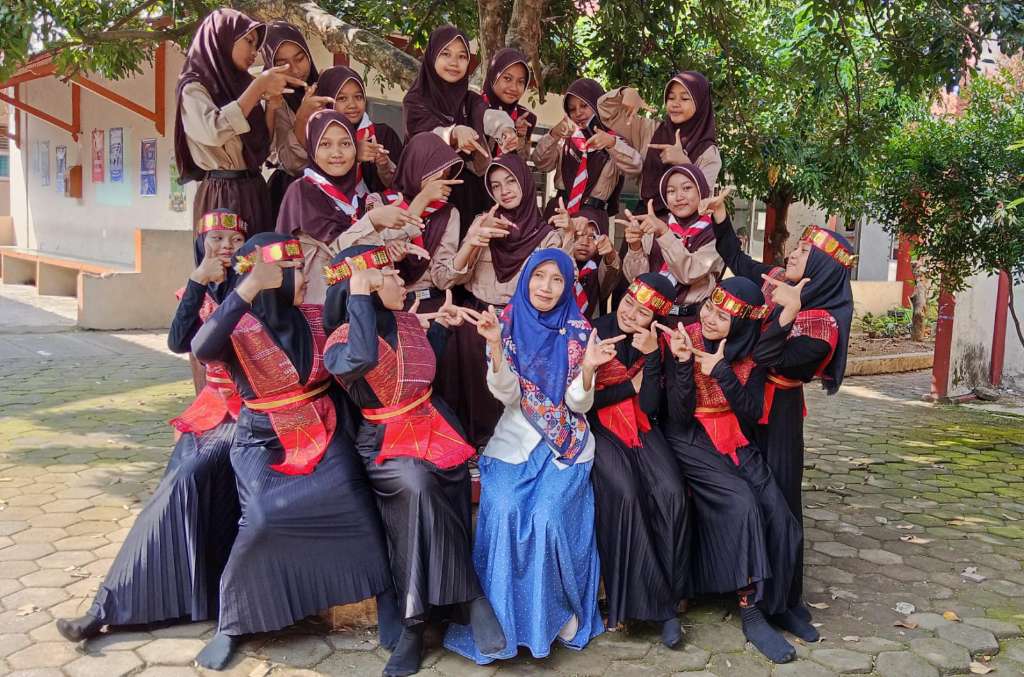 Partisipasi Orang Tua dalam Kegiatan Sekolah